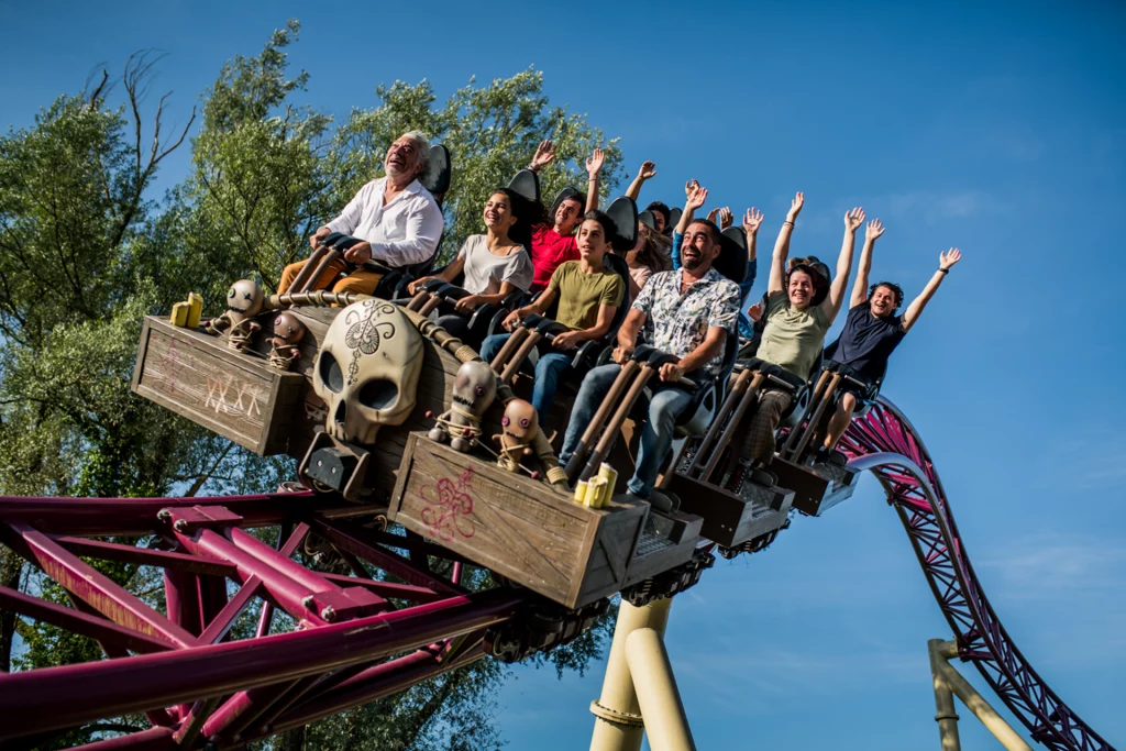 walibi,navette grenoble,navette voiron,faure vercors,car walibi,venir walibi,aller walibi,transport walibi,se rendre à walibi,grenoble walibi,voiron walibi